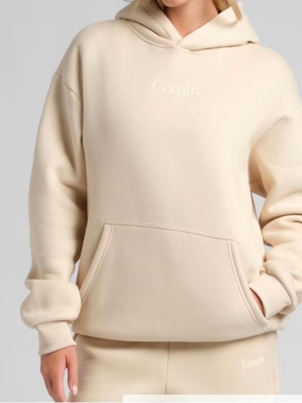 Comfort Oversized Cream Pullover Hoodie - Women's Cozy Hooded Sweatshirt SU1